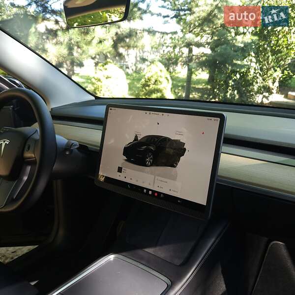 Внедорожник / Кроссовер Tesla Model Y 2022 в Луцке