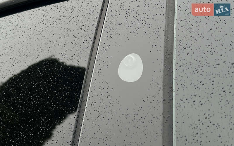 Внедорожник / Кроссовер Tesla Model Y 2024 в Львове