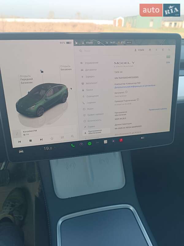 Внедорожник / Кроссовер Tesla Model Y 2024 в Коростене