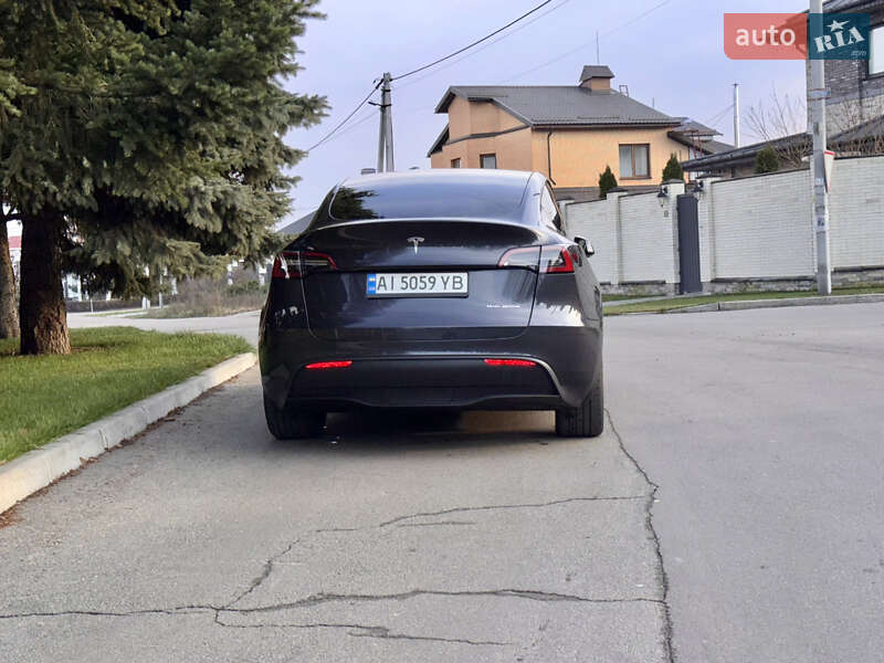 Внедорожник / Кроссовер Tesla Model Y 2024 в Киеве фото 26 Внедорожник / Кроссовер Tesla Model Y 2024 в Киеве
