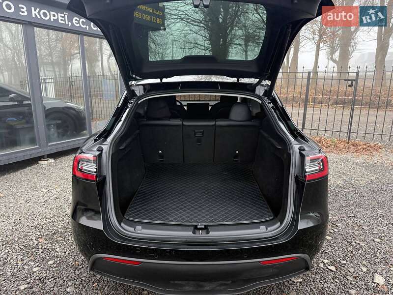 Внедорожник / Кроссовер Tesla Model Y 2022 в Хмельницком