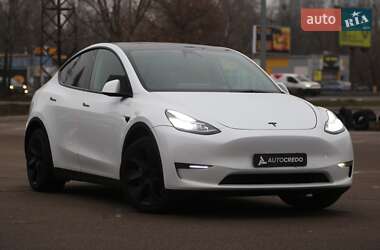 Внедорожник / Кроссовер Tesla Model Y 2021 в Киеве