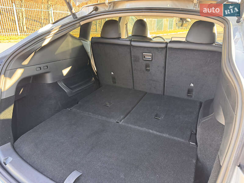 Внедорожник / Кроссовер Tesla Model Y 2023 в Львове