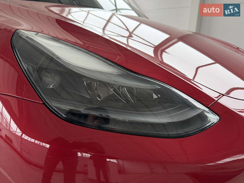 Внедорожник / Кроссовер Tesla Model Y 2022 в Ильинцах