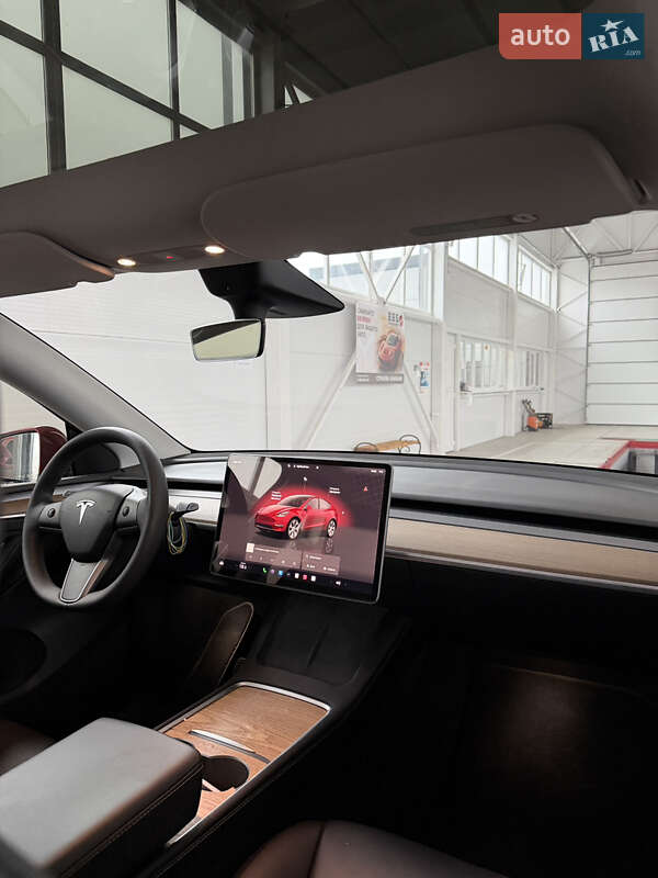 Внедорожник / Кроссовер Tesla Model Y 2022 в Ильинцах