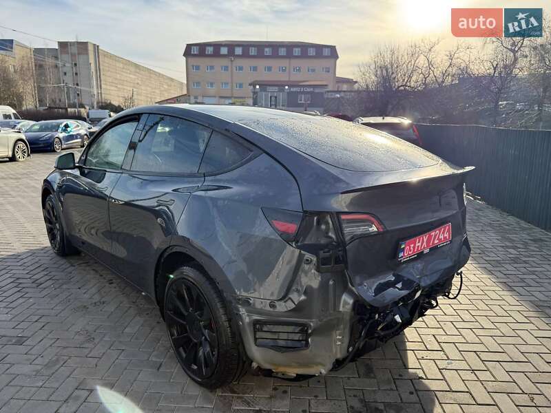 Внедорожник / Кроссовер Tesla Model Y 2021 в Луцке