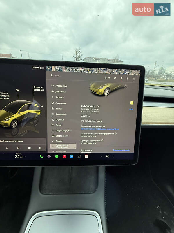 Внедорожник / Кроссовер Tesla Model Y 2023 в Львове