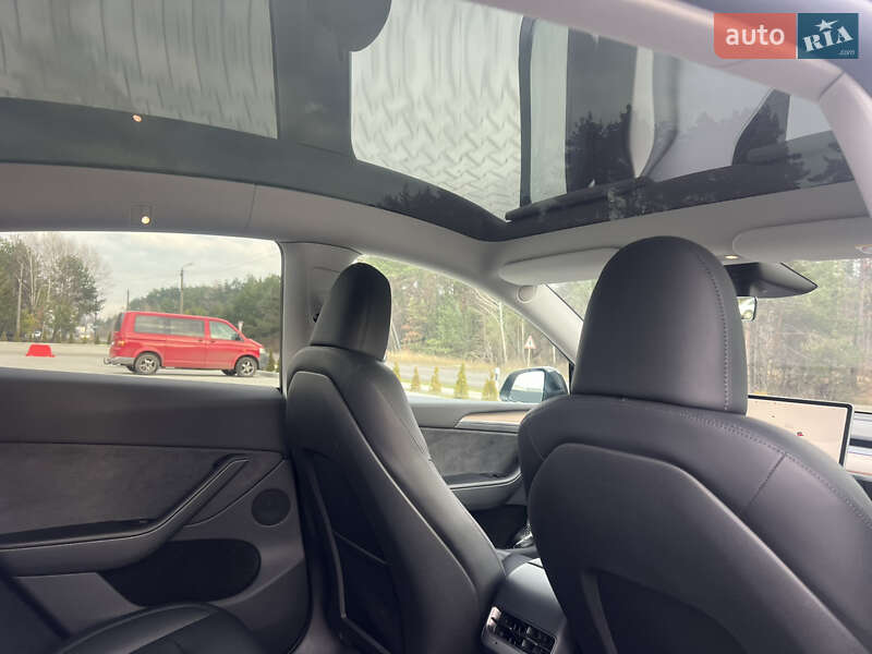 Внедорожник / Кроссовер Tesla Model Y 2024 в Ковеле