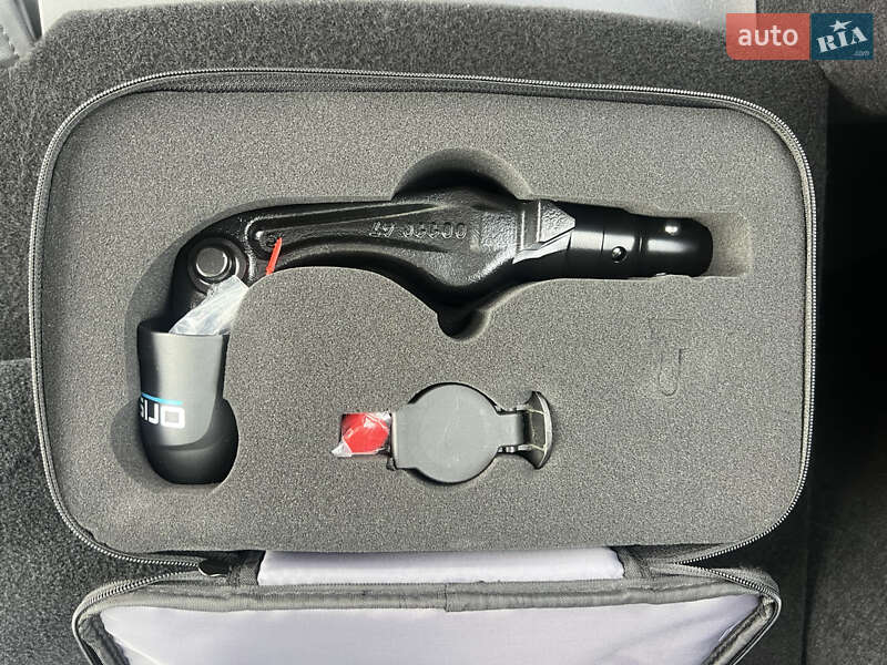 Внедорожник / Кроссовер Tesla Model Y 2024 в Ковеле