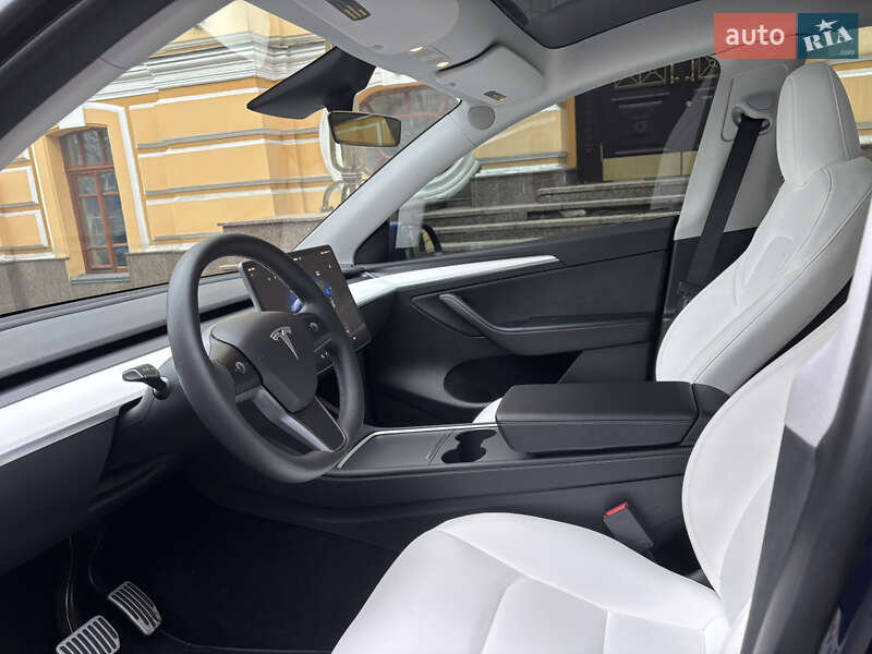 Внедорожник / Кроссовер Tesla Model Y 2023 в Киеве фото 14 Внедорожник / Кроссовер Tesla Model Y 2023 в Киеве