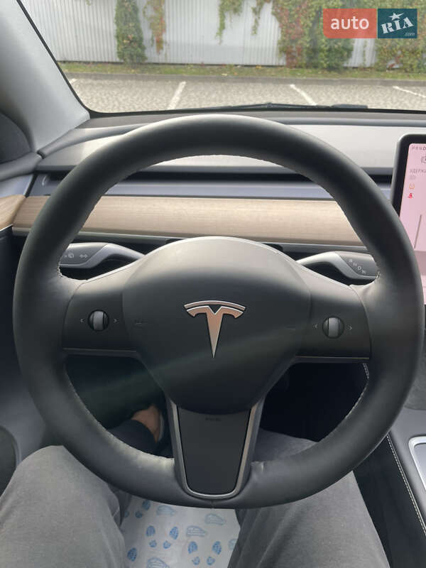 Внедорожник / Кроссовер Tesla Model Y 2022 в Ивано-Франковске фото 32 Внедорожник / Кроссовер Tesla Model Y 2022 в Ивано-Франковске