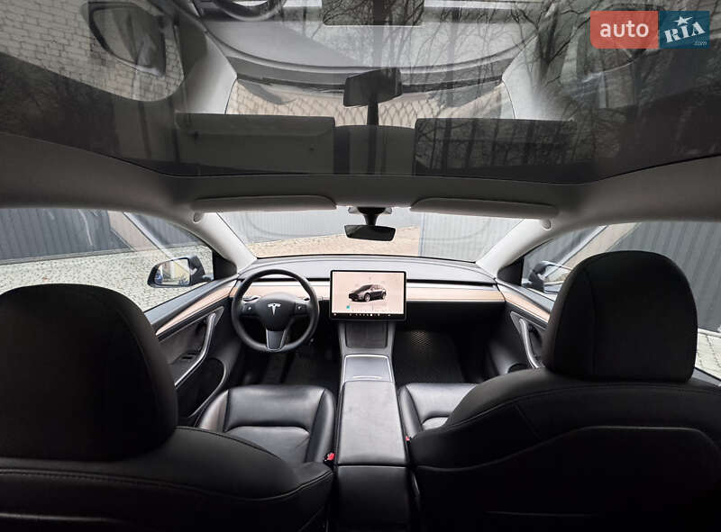 Внедорожник / Кроссовер Tesla Model Y 2022 в Киеве