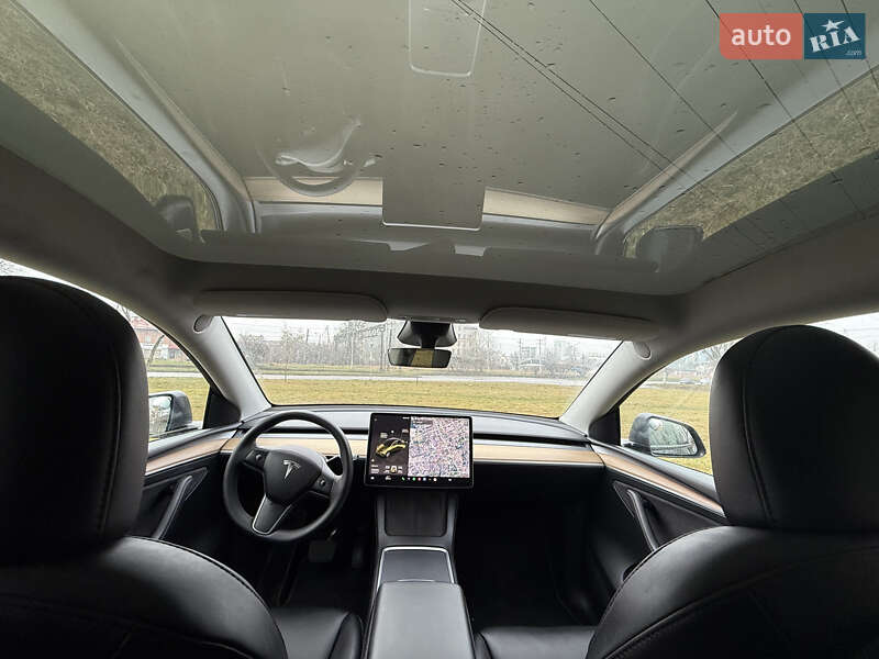 Внедорожник / Кроссовер Tesla Model Y 2023 в Львове фото 4 Внедорожник / Кроссовер Tesla Model Y 2023 в Львове