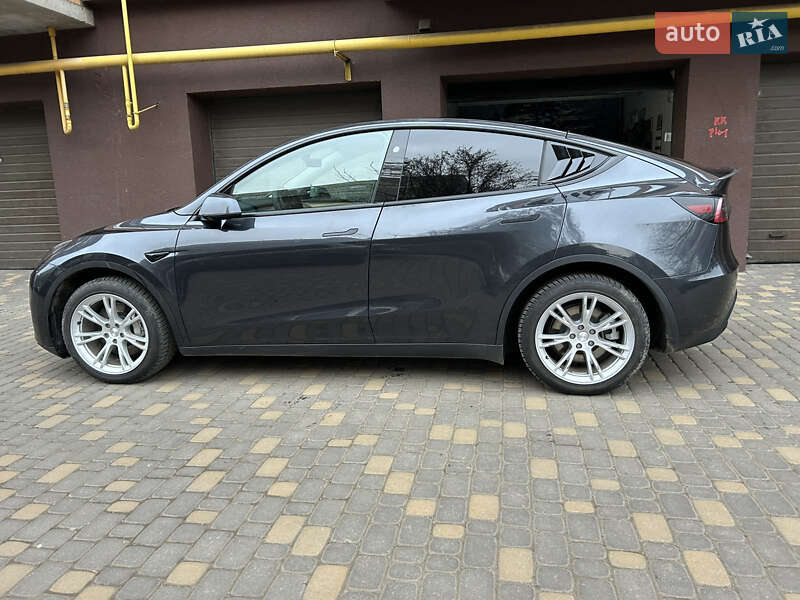 Позашляховик / Кросовер Tesla Model Y 2024 в Вінниці