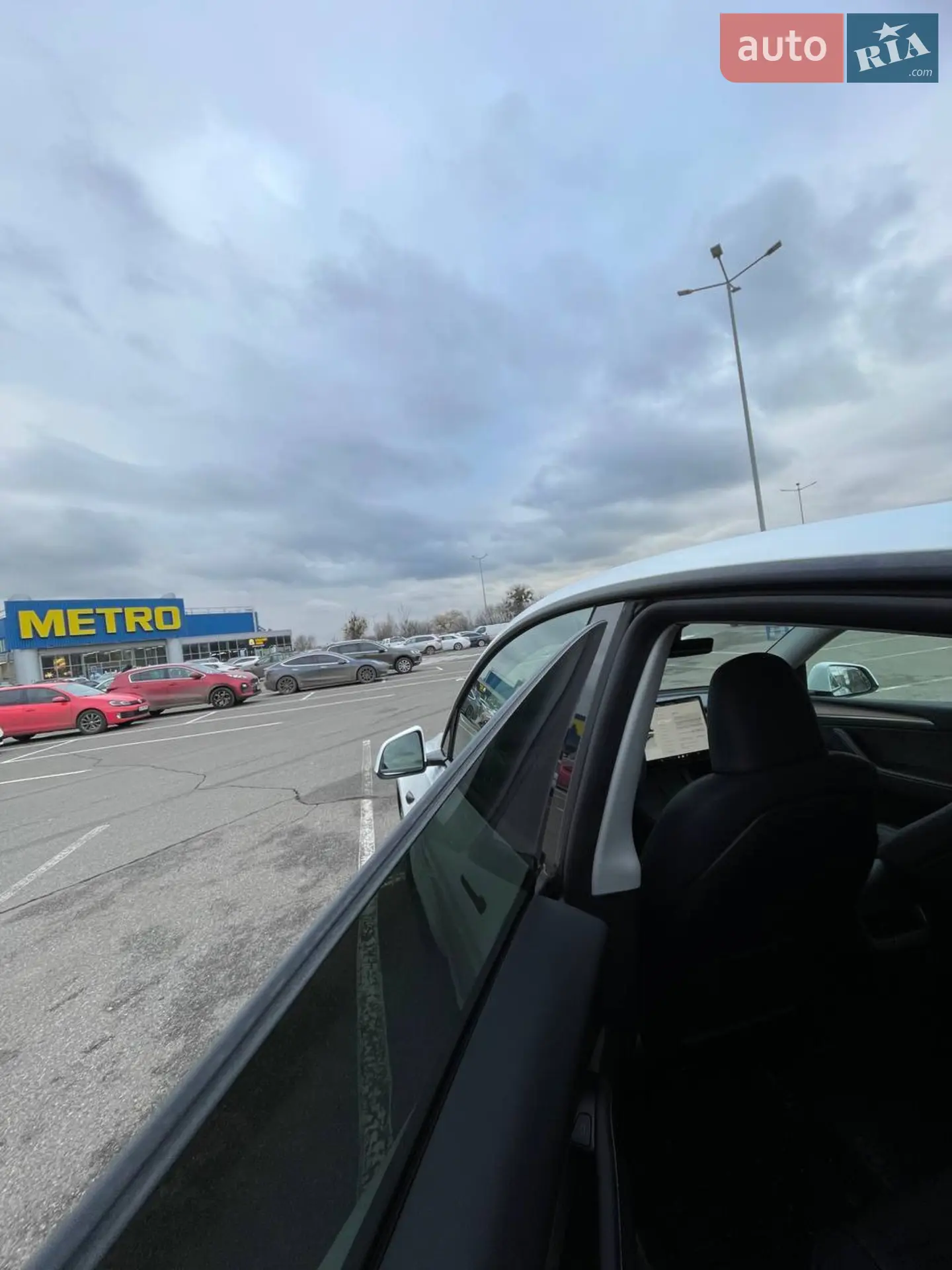 2023 Tesla Model Y - мініатюра 12