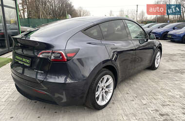 Внедорожник / Кроссовер Tesla Model Y 2024 в Киеве