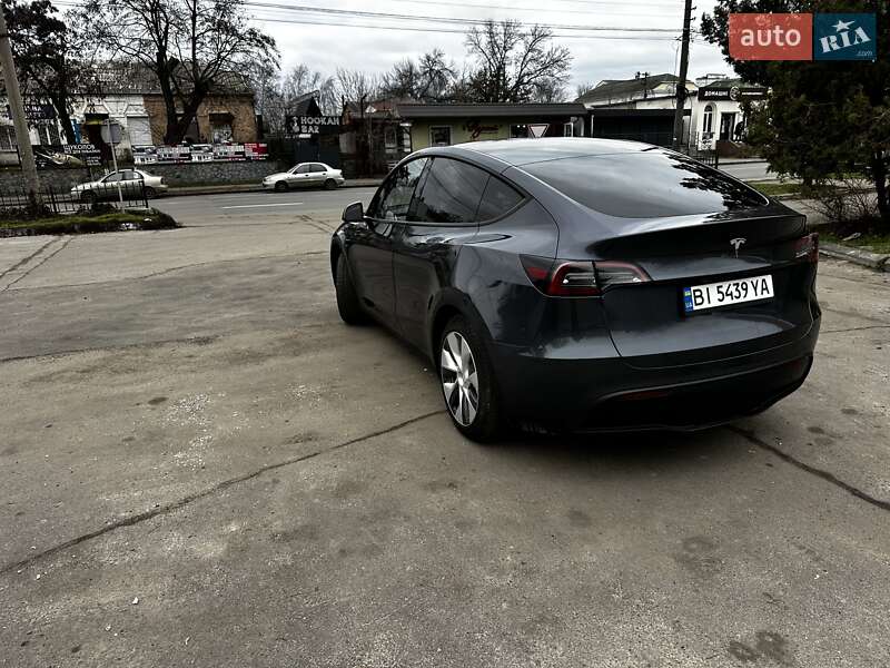 Позашляховик / Кросовер Tesla Model Y 2023 в Кременчуці