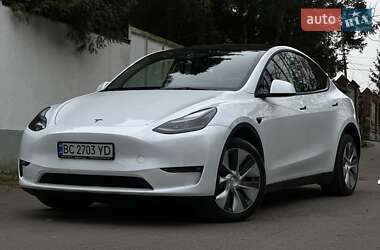 Внедорожник / Кроссовер Tesla Model Y 2023 в Львове