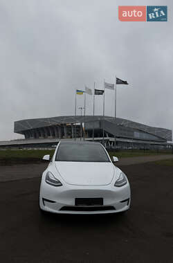 Внедорожник / Кроссовер Tesla Model Y 2020 в Львове
