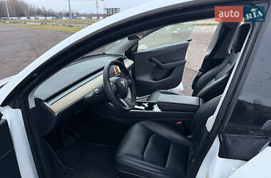 Внедорожник / Кроссовер Tesla Model Y 2020 в Львове