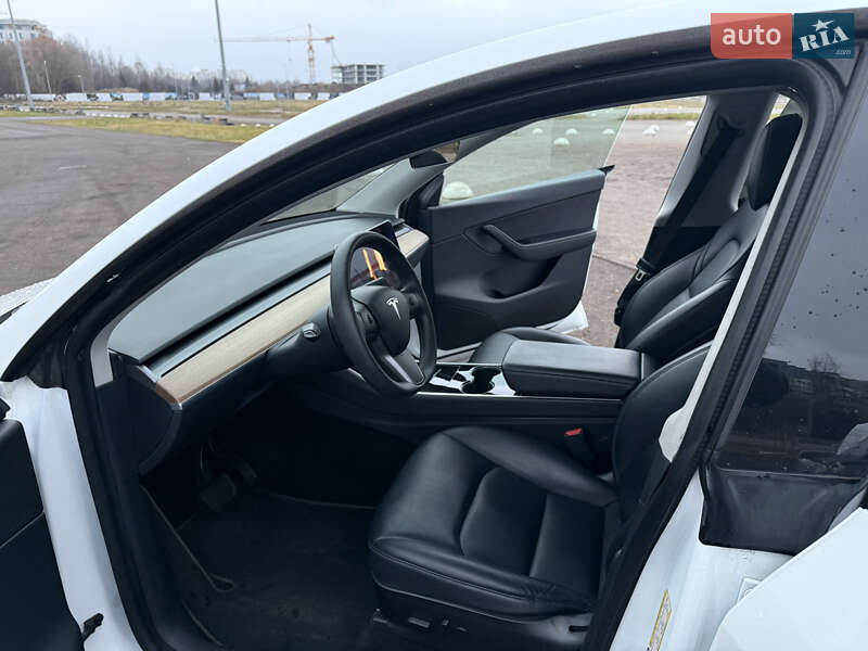 Позашляховик / Кросовер Tesla Model Y 2020 в Львові фото 12 Позашляховик / Кросовер Tesla Model Y 2020 в Львові