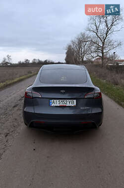 Внедорожник / Кроссовер Tesla Model Y 2023 в Киеве