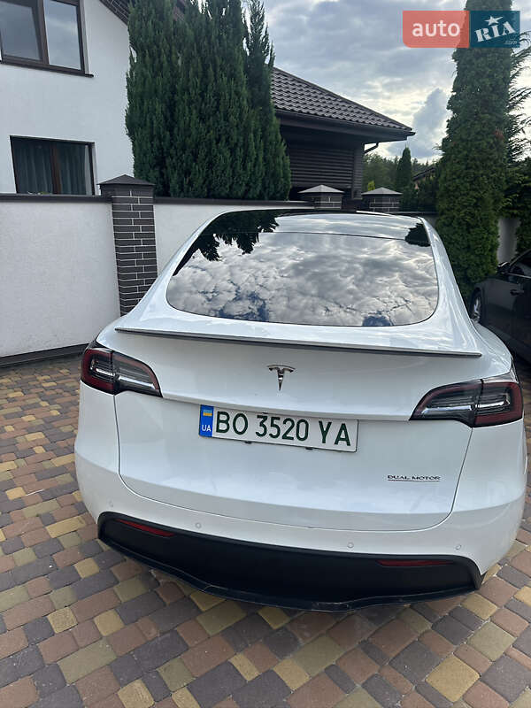 Внедорожник / Кроссовер Tesla Model Y 2020 в Софиевской Борщаговке