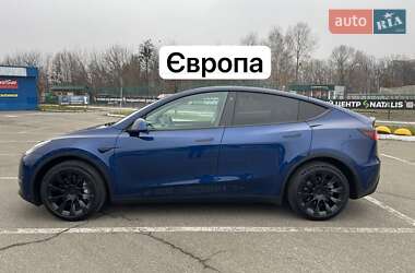 Внедорожник / Кроссовер Tesla Model Y 2023 в Киеве