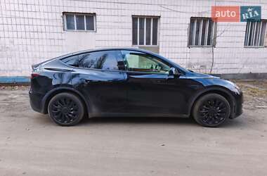 Внедорожник / Кроссовер Tesla Model Y 2022 в Киеве