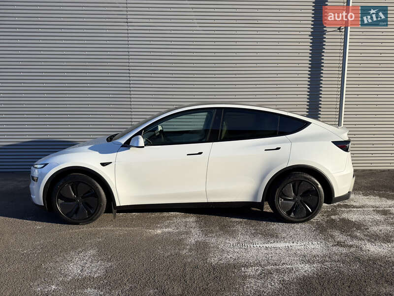 Внедорожник / Кроссовер Tesla Model Y 2025 в Ровно фото 3 Внедорожник / Кроссовер Tesla Model Y 2025 в Ровно