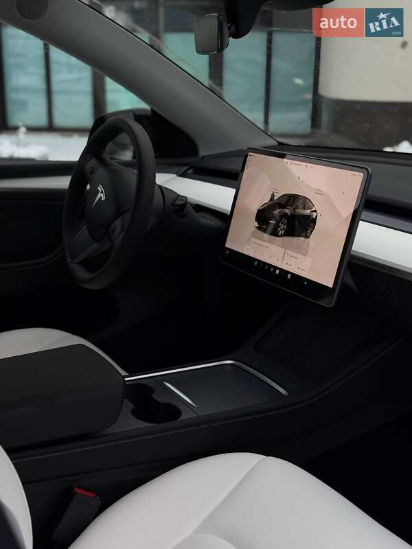 Внедорожник / Кроссовер Tesla Model Y 2024 в Черновцах фото 11 Внедорожник / Кроссовер Tesla Model Y 2024 в Черновцах