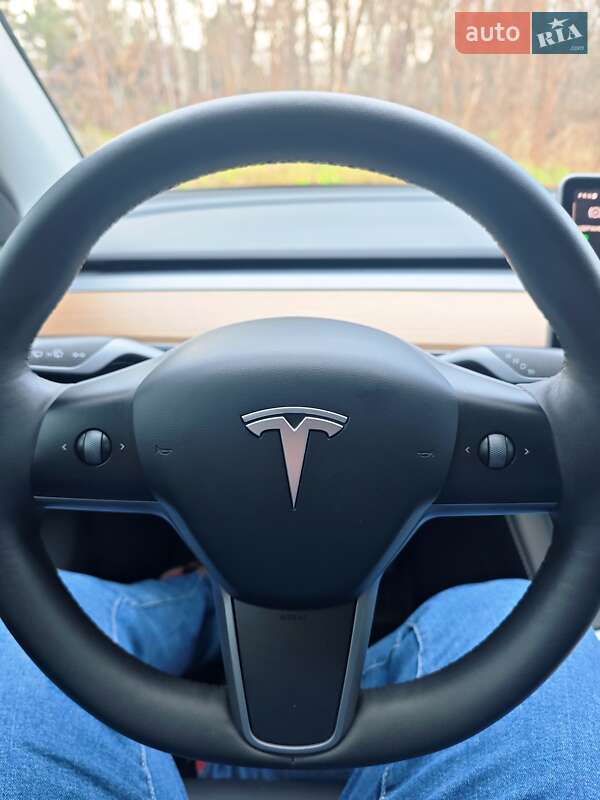Внедорожник / Кроссовер Tesla Model Y 2023 в Киеве фото 26 Внедорожник / Кроссовер Tesla Model Y 2023 в Киеве