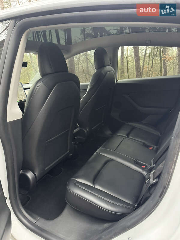 Внедорожник / Кроссовер Tesla Model Y 2021 в Черкассах