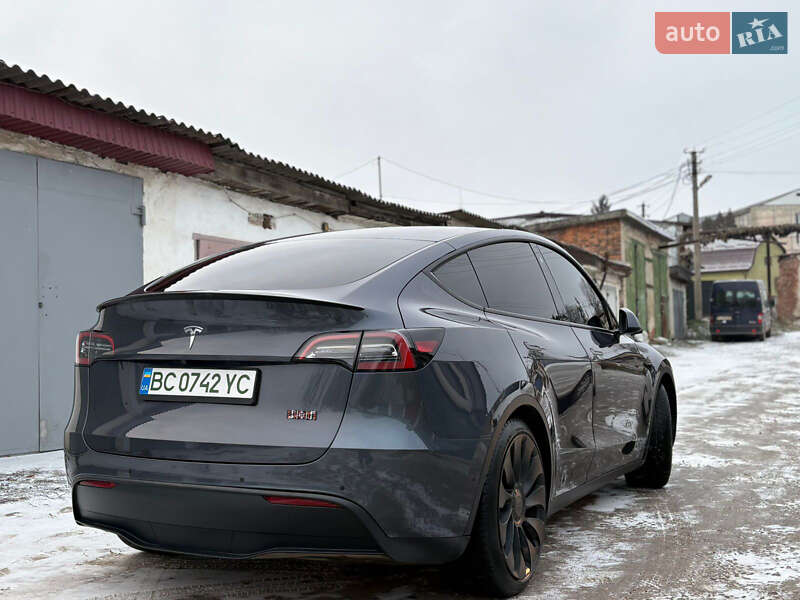 Позашляховик / Кросовер Tesla Model Y 2022 в Івано-Франківську фото 5 Позашляховик / Кросовер Tesla Model Y 2022 в Івано-Франківську
