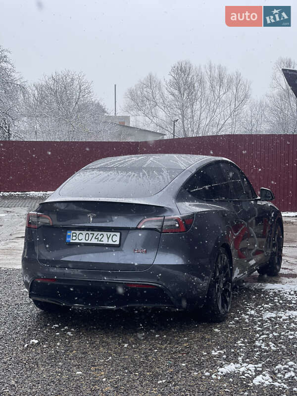Позашляховик / Кросовер Tesla Model Y 2022 в Івано-Франківську фото 10 Позашляховик / Кросовер Tesla Model Y 2022 в Івано-Франківську