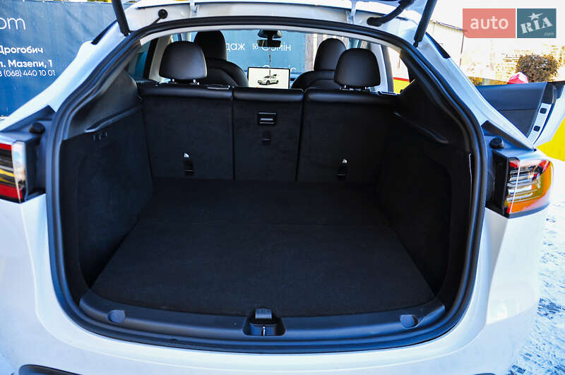 Внедорожник / Кроссовер Tesla Model Y 2024 в Трускавце фото 36 Внедорожник / Кроссовер Tesla Model Y 2024 в Трускавце