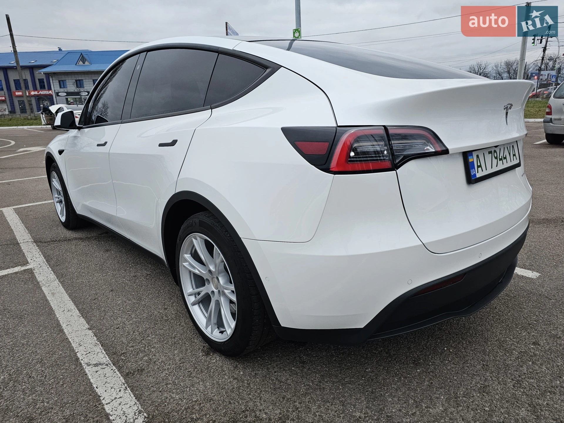 2020 Tesla Model Y - мініатюра 6