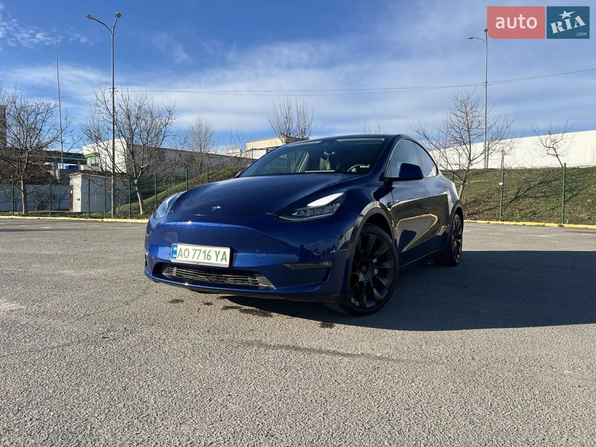 2021 Tesla Model Y - мініатюра 3