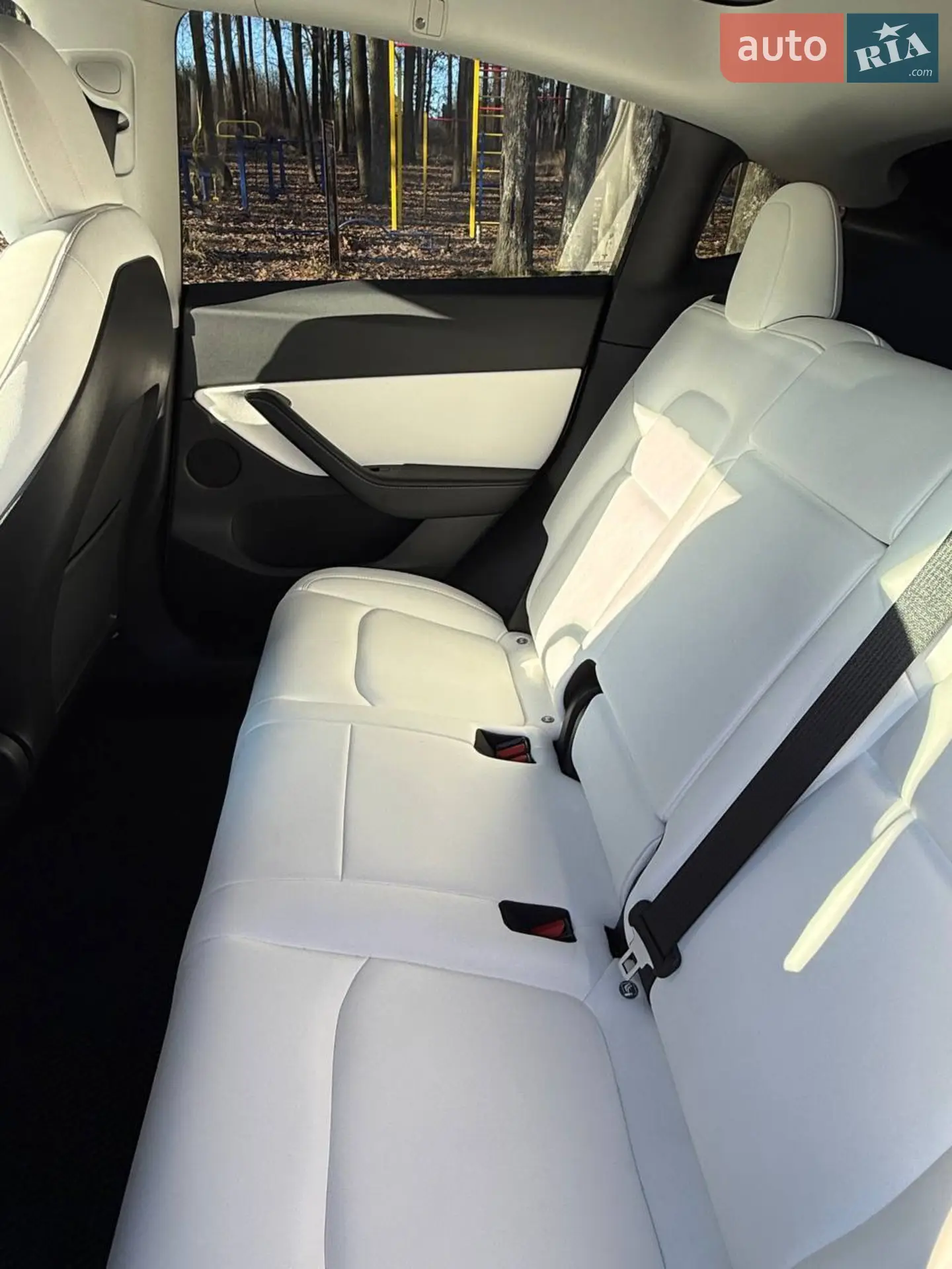2021 Tesla Model Y - мініатюра 12