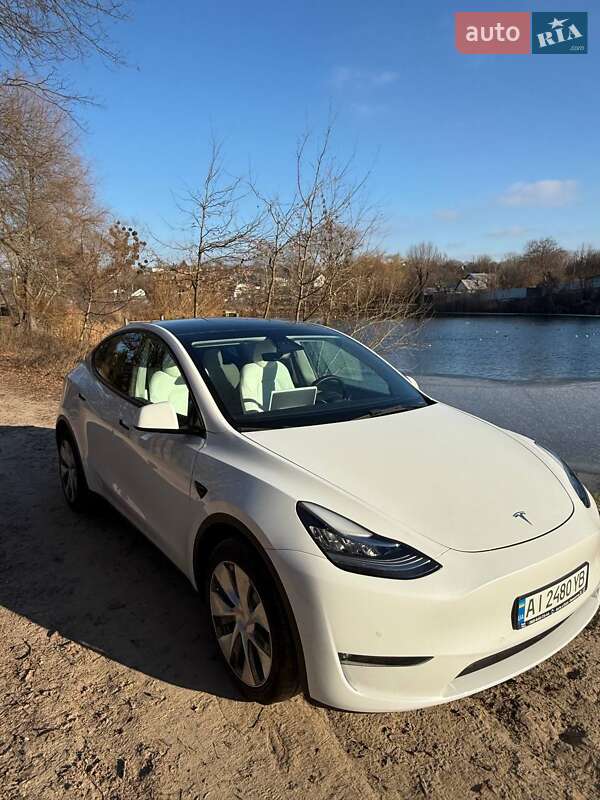 Внедорожник / Кроссовер Tesla Model Y 2021 в Харькове