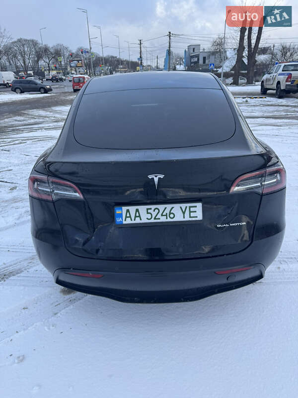 Внедорожник / Кроссовер Tesla Model Y 2022 в Киеве