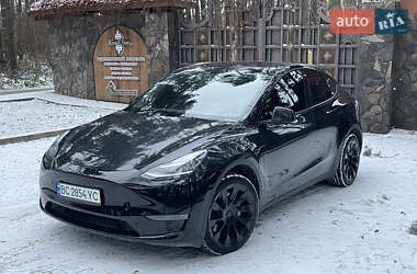 Позашляховик / Кросовер Tesla Model Y 2023 в Новояворівську