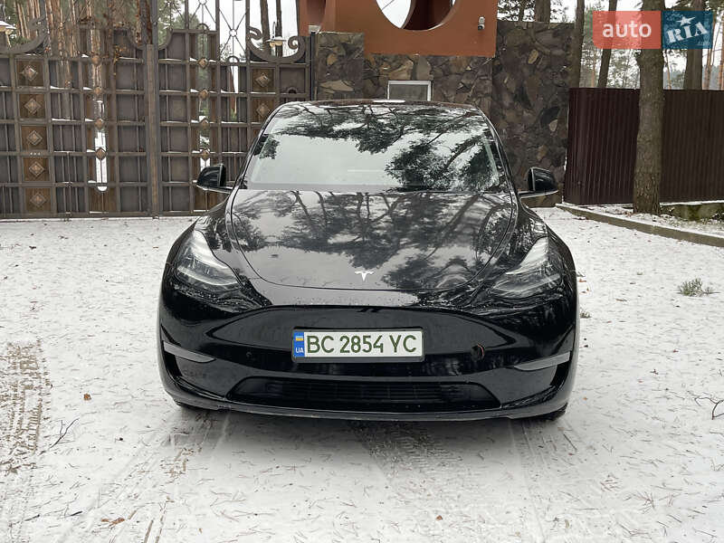 Внедорожник / Кроссовер Tesla Model Y 2023 в Новояворовске