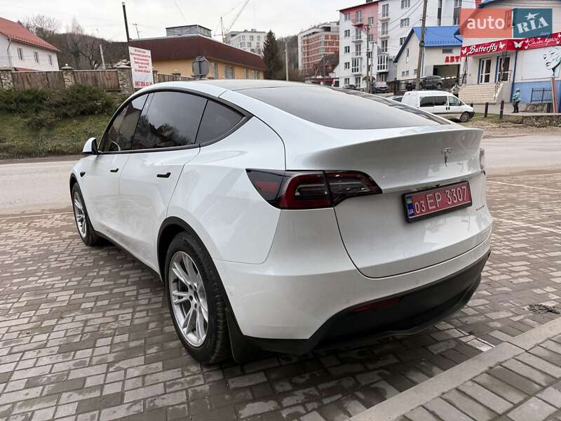 Внедорожник / Кроссовер Tesla Model Y 2021 в Тернополе