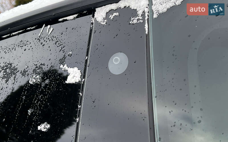 Внедорожник / Кроссовер Tesla Model Y 2021 в Львове