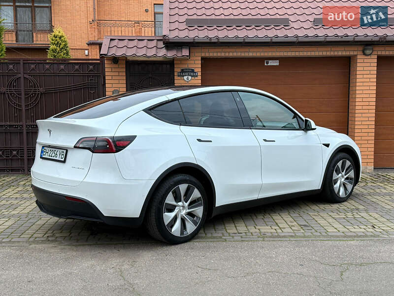 Внедорожник / Кроссовер Tesla Model Y 2022 в Одессе