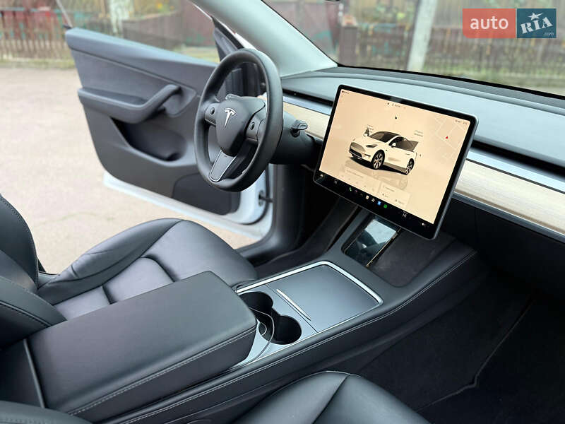 Внедорожник / Кроссовер Tesla Model Y 2022 в Одессе