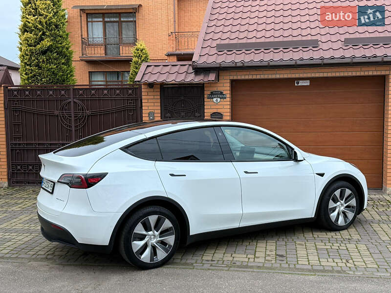 Внедорожник / Кроссовер Tesla Model Y 2022 в Одессе