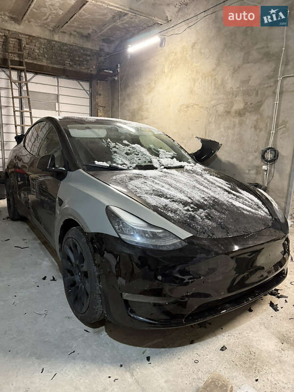 Позашляховик / Кросовер Tesla Model Y 2022 в Луцьку