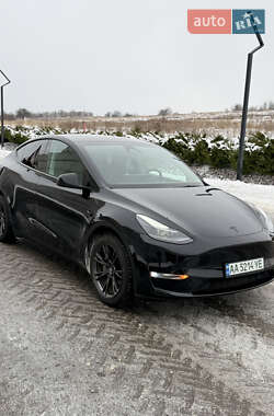 Позашляховик / Кросовер Tesla Model Y 2024 в Києві